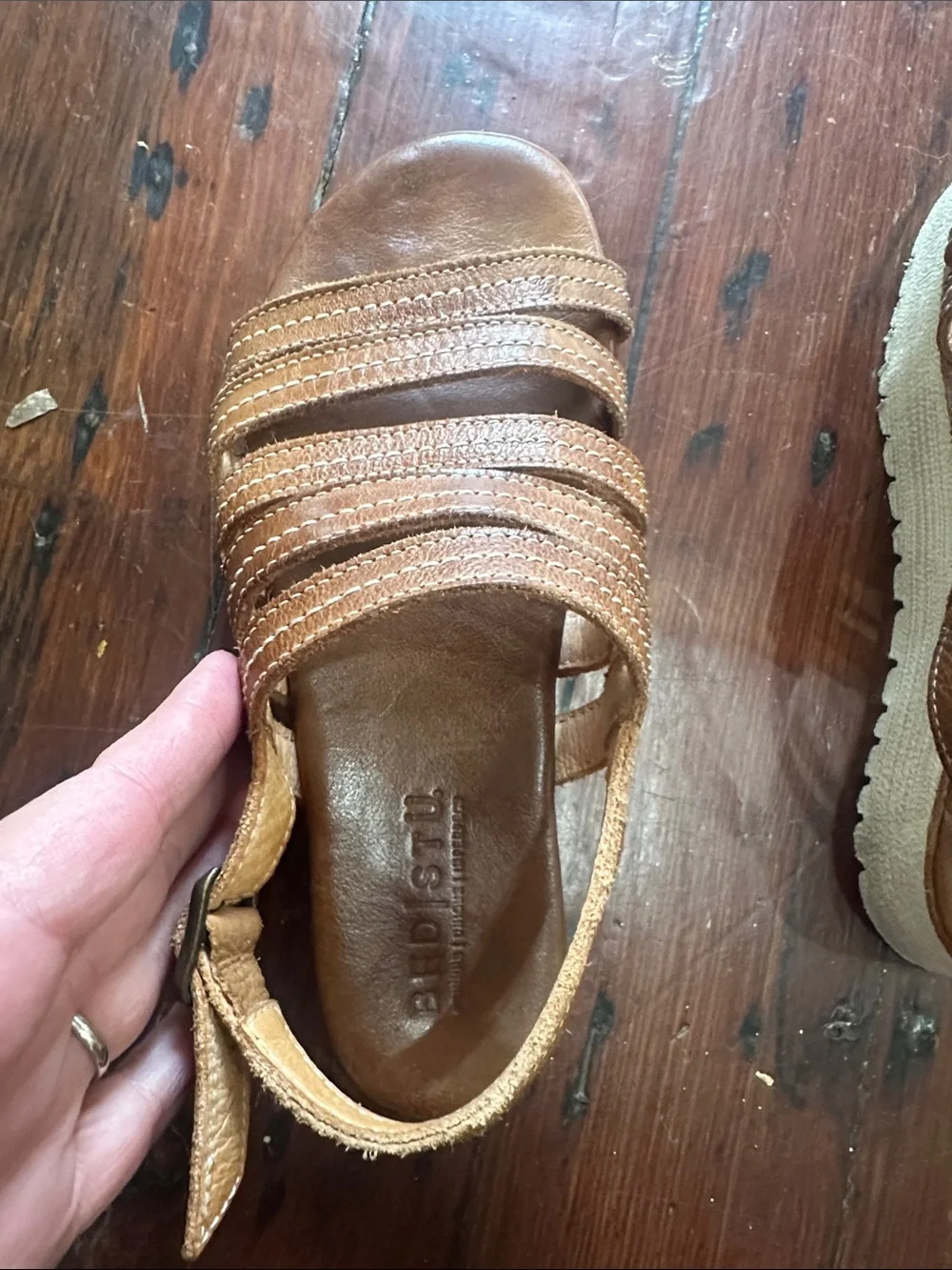 Bed Stu Brown Strappy Leather Sandals size 6